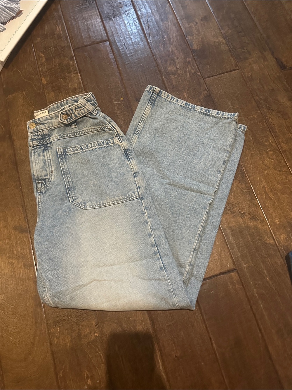 Free People Light Wash Men's Relaxed Jeans